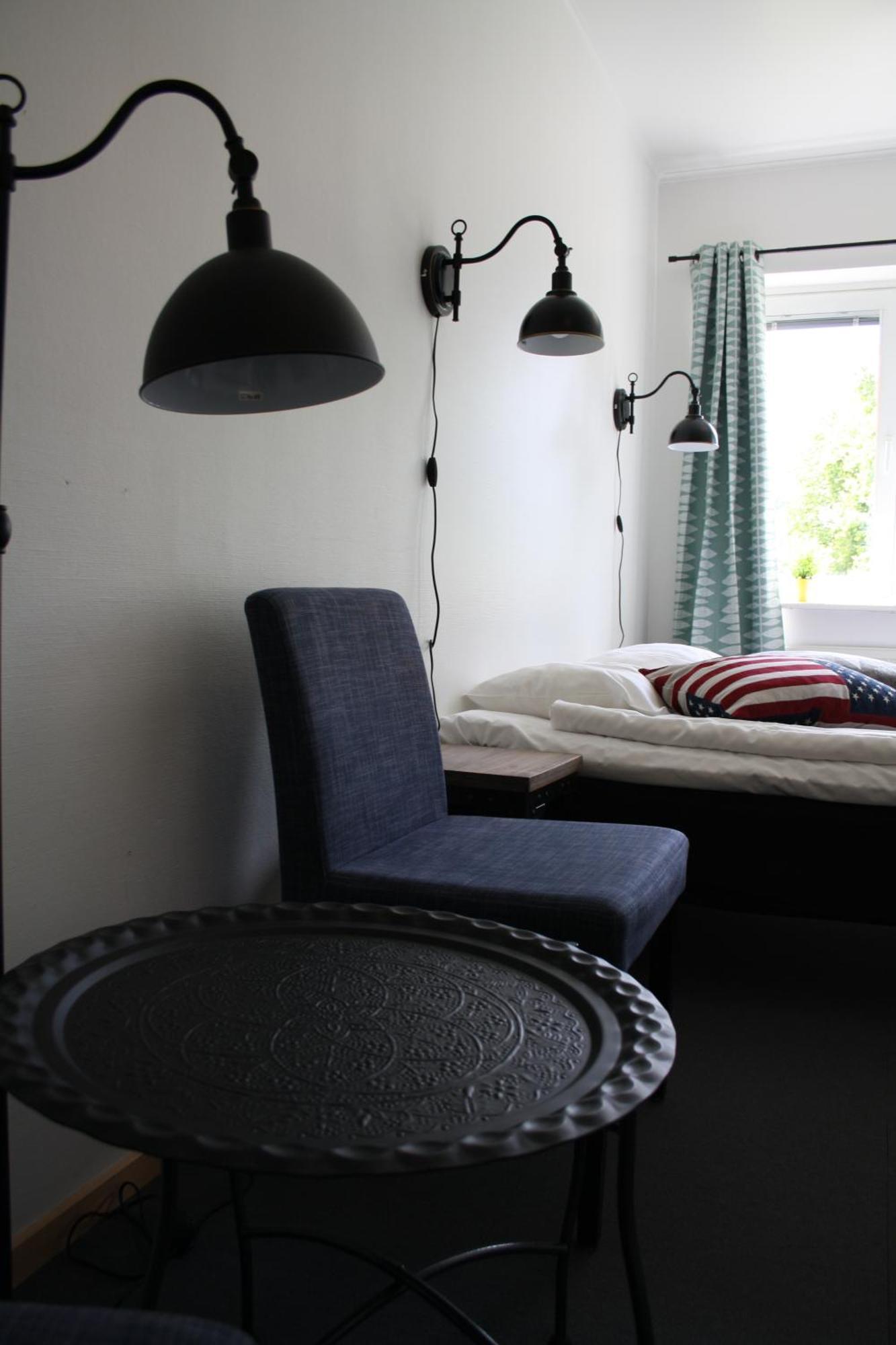 Uncle Joe'S Hostel Visby Room photo